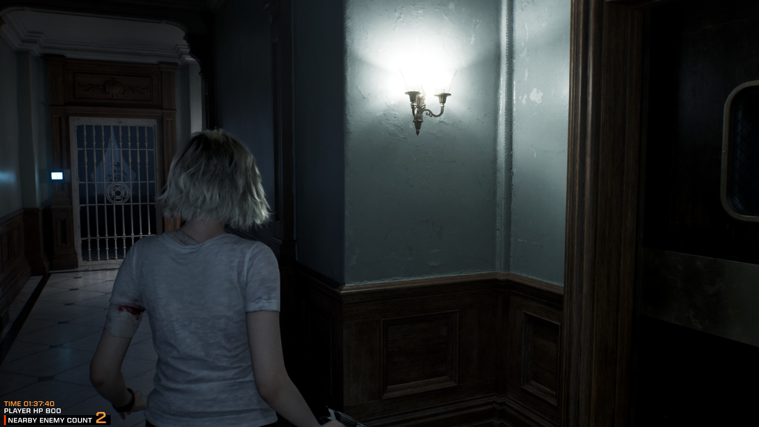 Шкала HP игрока и количества врагов поблизости